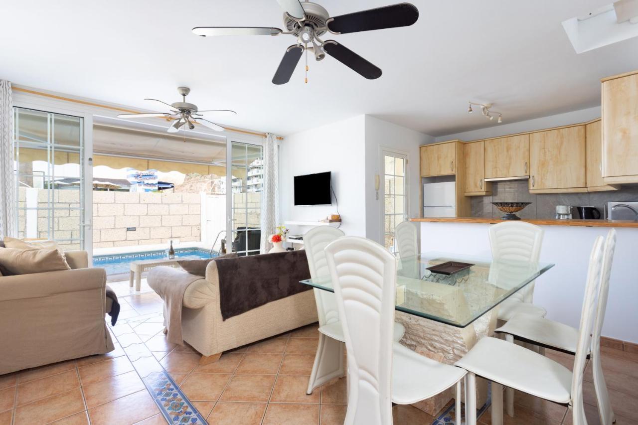 Villa Palm Mar Екстериор снимка